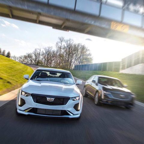 Cadillac CT4 Puzzle game on Video-Igrice.com