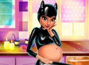 Catwoman Pregnant game on Video-Igrice.com