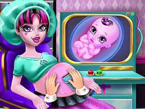 Halloween Pregnant Check Up game on Video-Igrice.com