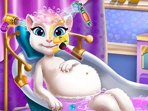 Pregnant Kitty Spa game on Video-Igrice.com