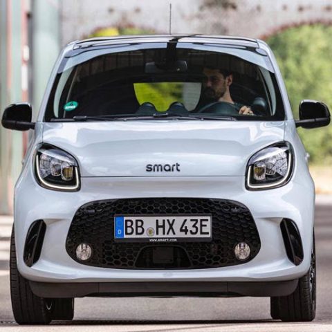 Smart EQ Forfour Puzzle game on Video-Igrice.com